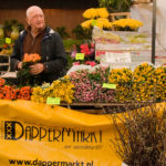 dappermarkt-mercado-amsterdam-puesto-flores