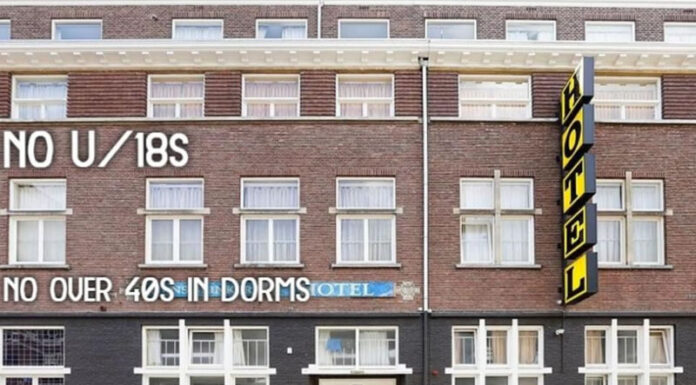 hans brinker hostel amsterdam